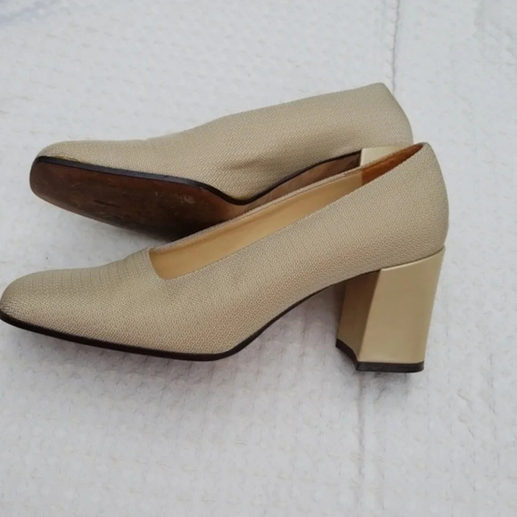 - Via Spiga woven neutral pumps‎ 7.5 - Picture 3 of 8